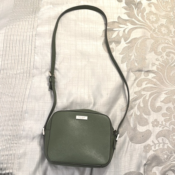 Green Kate Spade bag - Picture 2 of 2